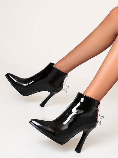 Pointed-Toe Block-Heel Ankle Boots in Black – photo 2