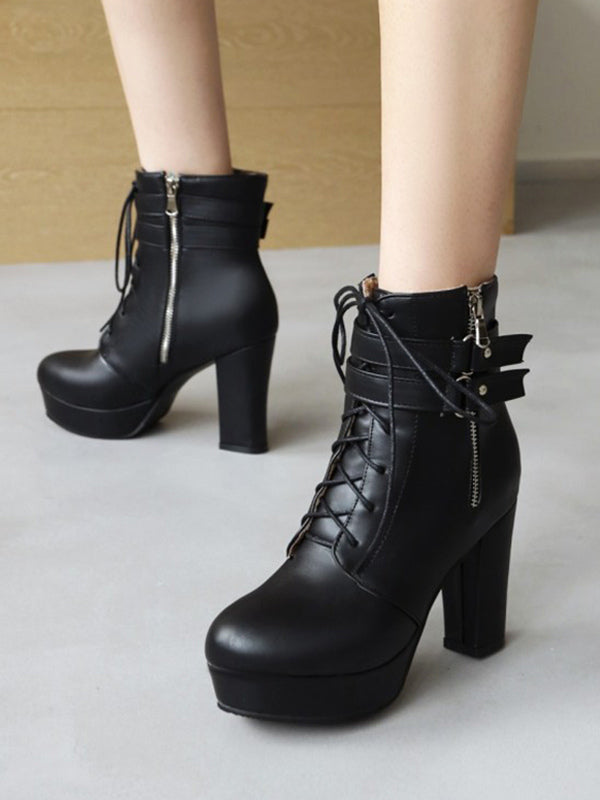 Round-Toe Block-Heel Ankle Boots in White – photo 4
