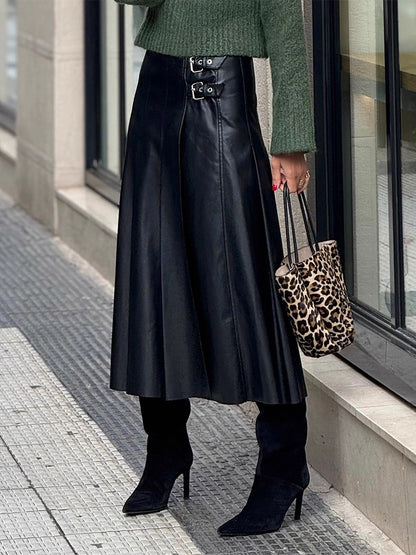 Skirt with Buckle in Black – photo 1