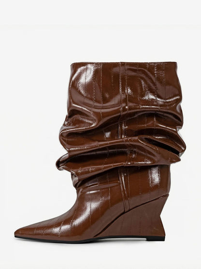 Pointed-Toe Wedge Ankle Boots in Black – photo 19