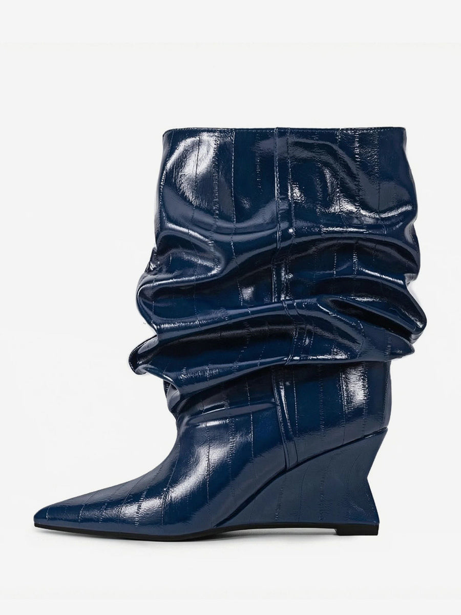 Pointed-Toe Wedge Ankle Boots in Black – photo 18