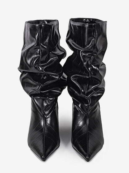 Pointed-Toe Wedge Ankle Boots in Black – photo 2