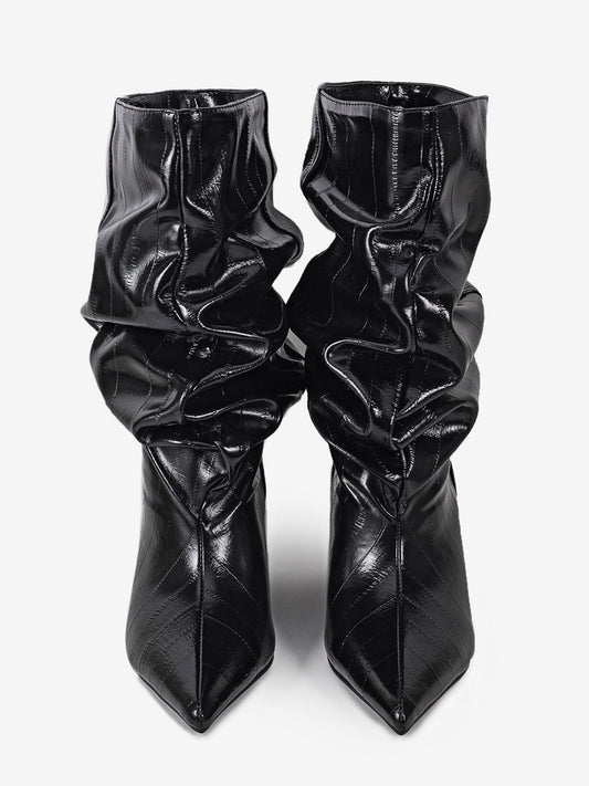 Pointed-Toe Wedge Ankle Boots in Black – photo 2