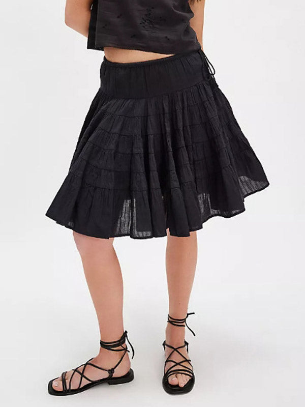 Skirt with Pleats in White – photo 13