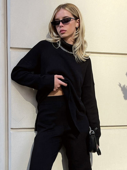 High-Neck Oversized Jumper with Long Sleeves in Black – photo 1
