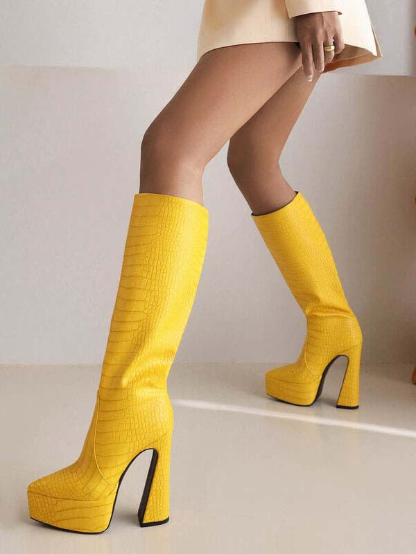 Pointed-Toe Block-Heel Mid-Calf Boots in Blue – photo 3